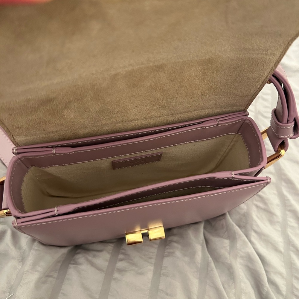 APC Mini Grace Crossbody in Lilac - Picture 5 of 9